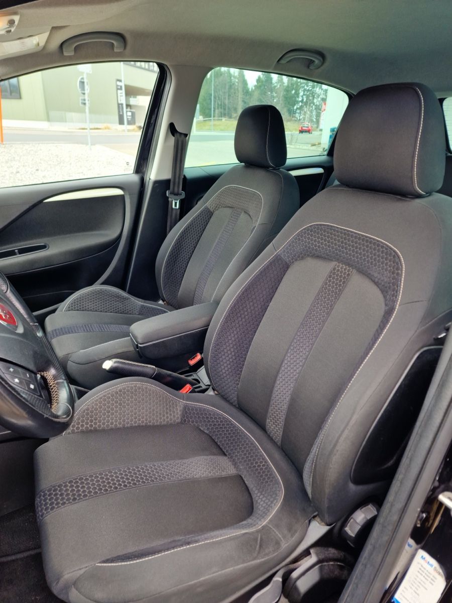 Fiat Autos: Fiat punto sport 1.4 135cv – Gebraucht aus Horgen von fel_6gb8 5