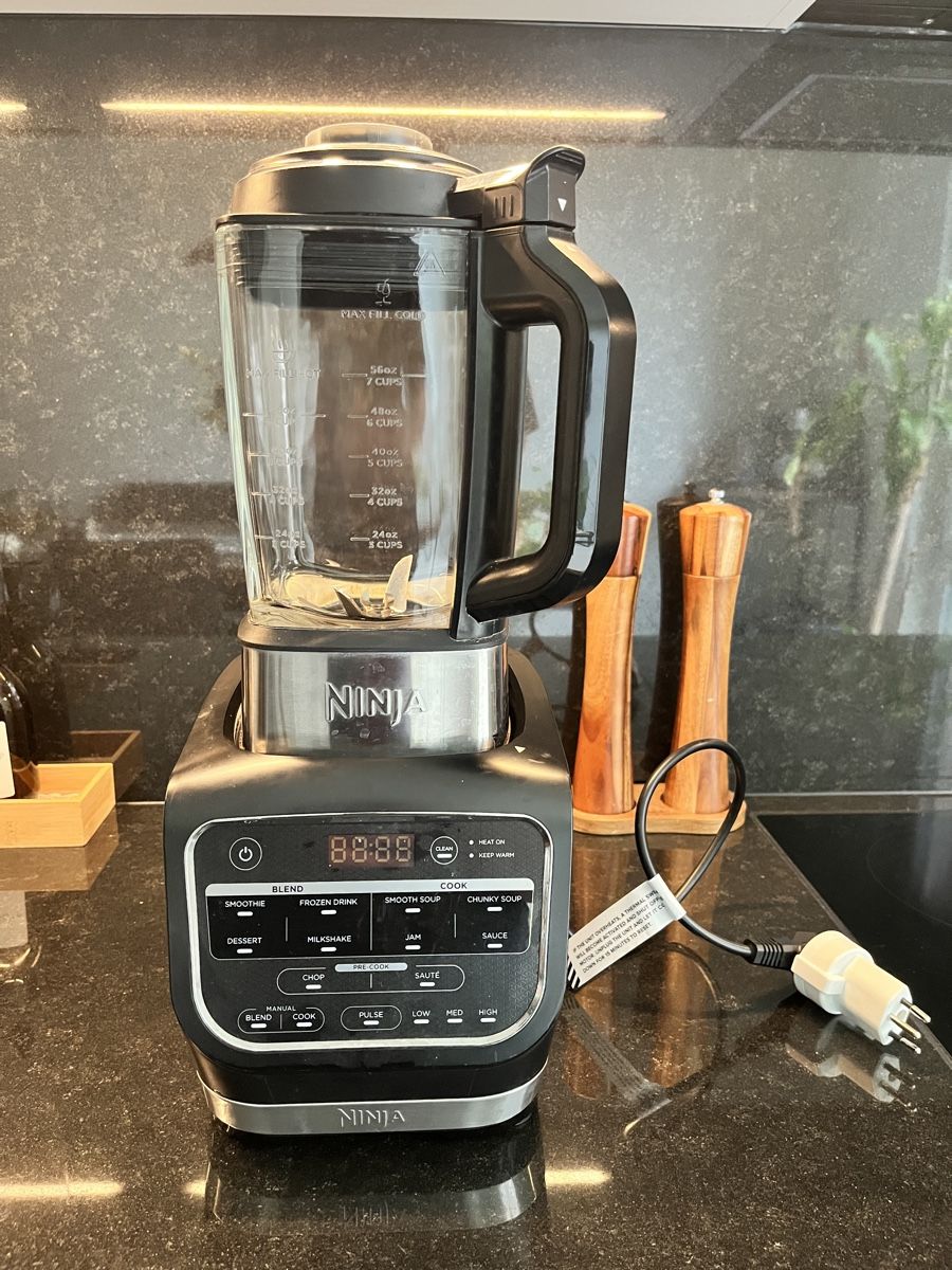 Elettrodomestici da cucina: Ninja Foodi Cold & Hot Blender HB150 – Usato da Zürich venduto da derdan89