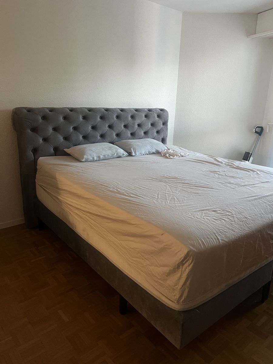 Betten: Boxspringbett – Gebraucht aus Zürich von mel_ss6y