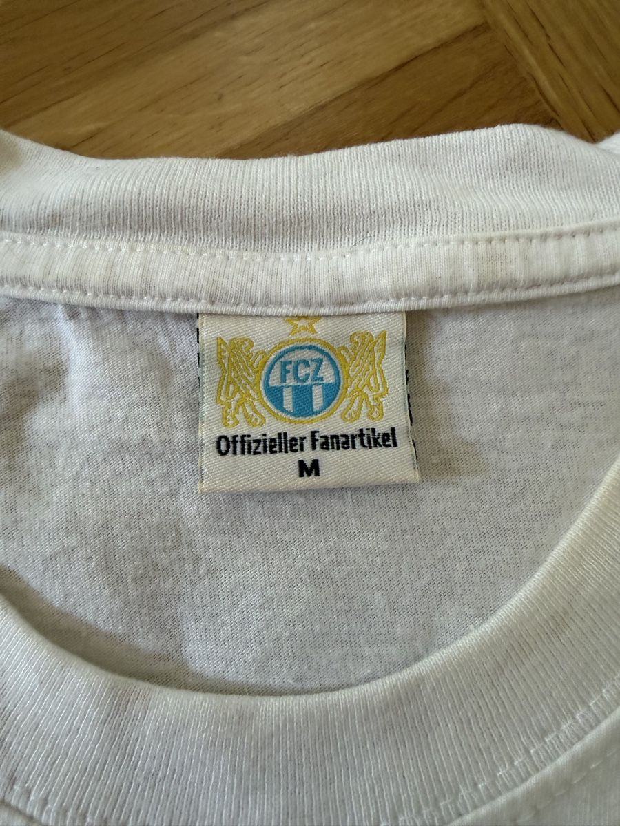 FCZ T-shirt: FCZ Cupfinal 2014 T-Shirt Grösse M – Usato da Watt venduto da SwissBlueLine 2