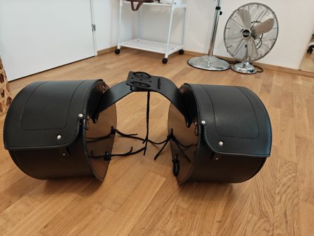 Rancho Motorcycle Saddlebags Black Leather Set Pair