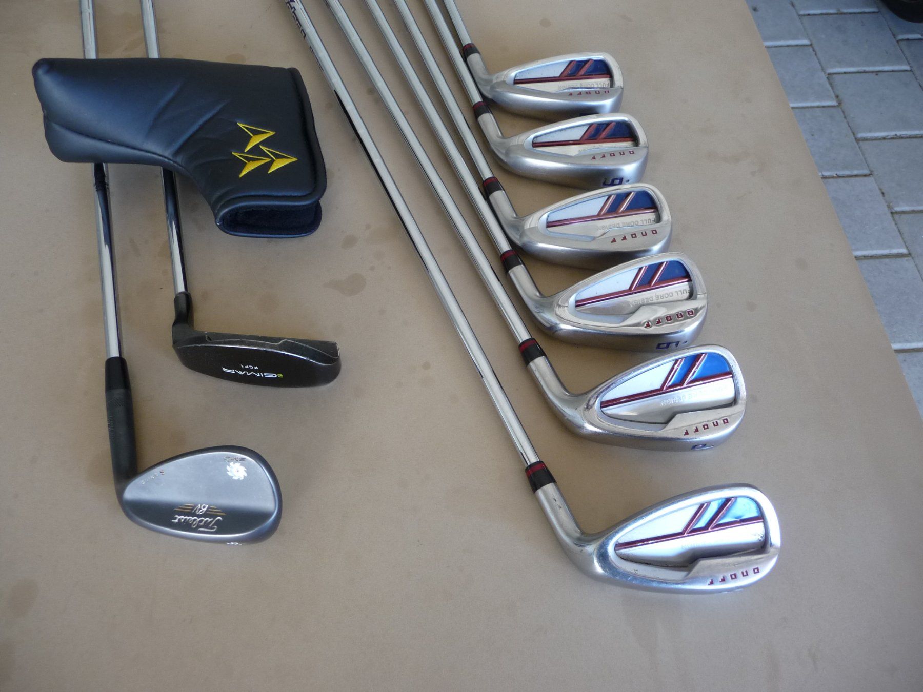 Mazze & Set: ONOFF Top Golfset Herren rechts Standard – Usato da Gebenstorf venduto da Samum 2