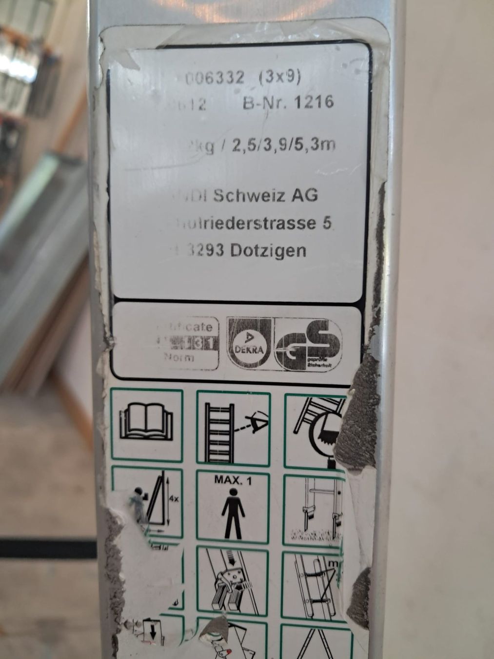 Scale: 3-teilige Leiter Aluminium Multifunktionsleiter, Bockleiter – Usato da Zürich venduto da Lia107 5
