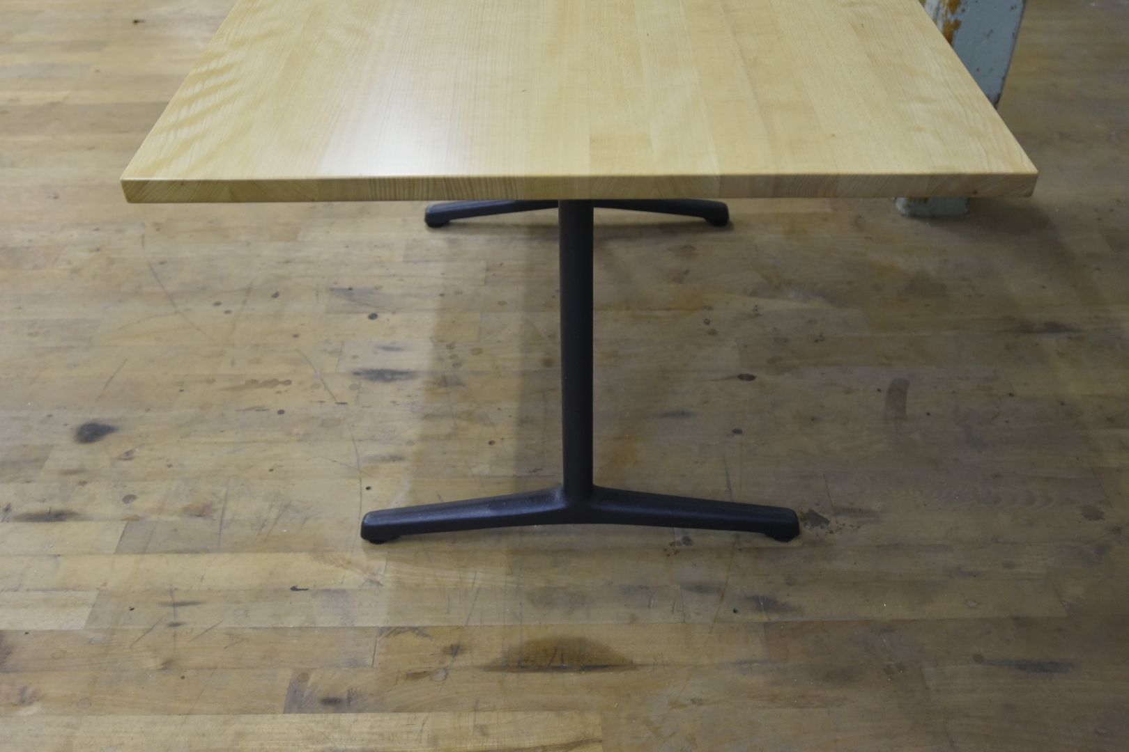 Horgen Glarus Tavoli: Designer Tisch Horgenglarus – Usato da Lichtensteig venduto da Usedinstorecom 8