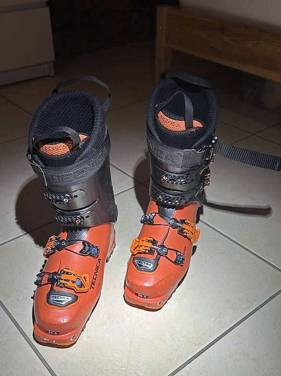 Tecnica Scarpe da uomo: Tecnica Zero G tour pro 26.5 – Usato da Gsteigwiler venduto da AnoukIneichen 2