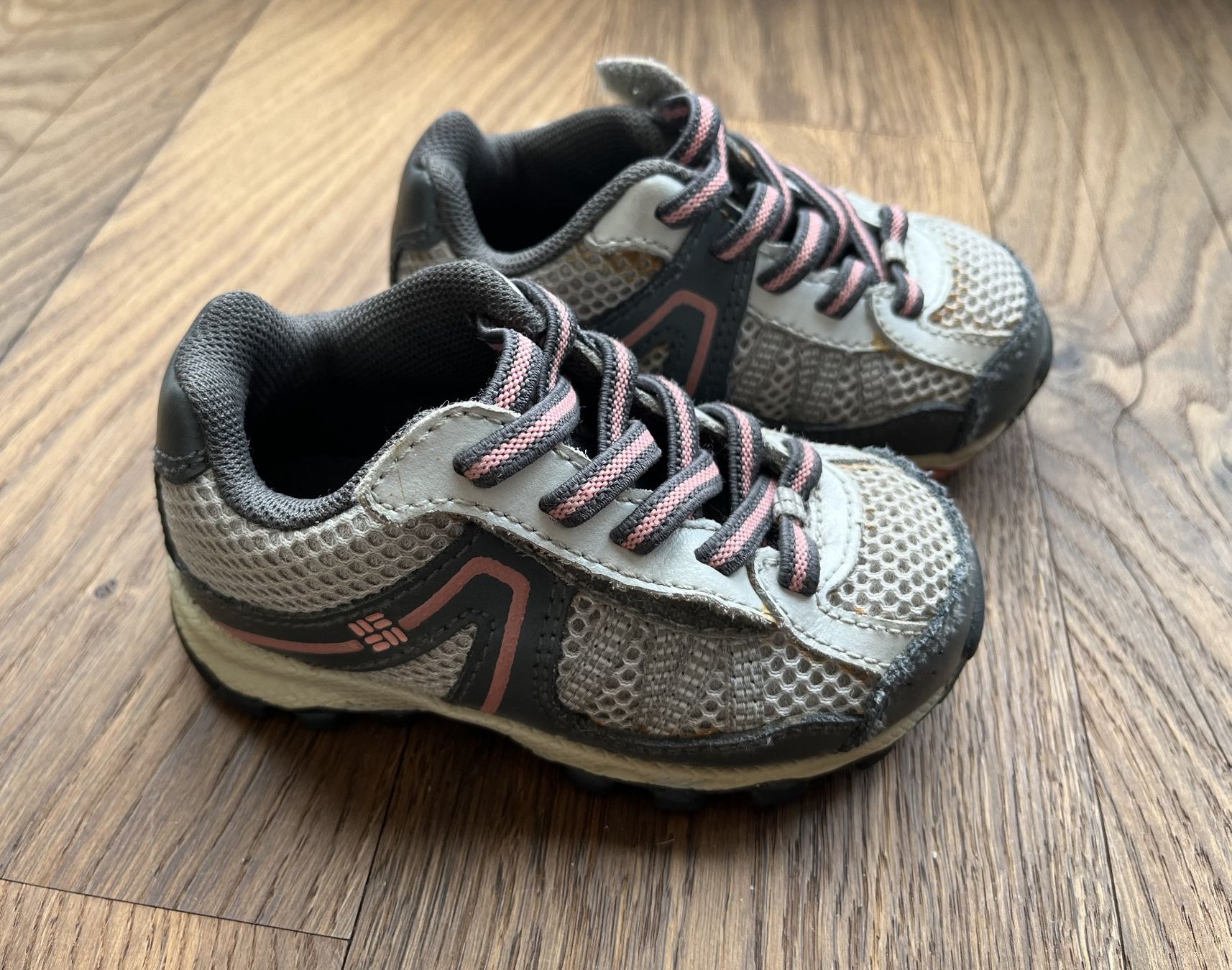 Columbia Scarpe per ragazzi: Schuhe Wanderschuhe Trekkingschuhe Columbia Gr. 21 – Usato da Affoltern am Albis venduto da Blackrhythm