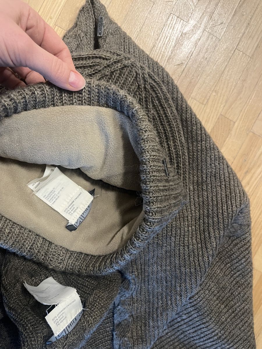 Nile Foulard & Sciarpe: Nile Set Mütze und Loop – Usato da St. Gallen venduto da elli18 5