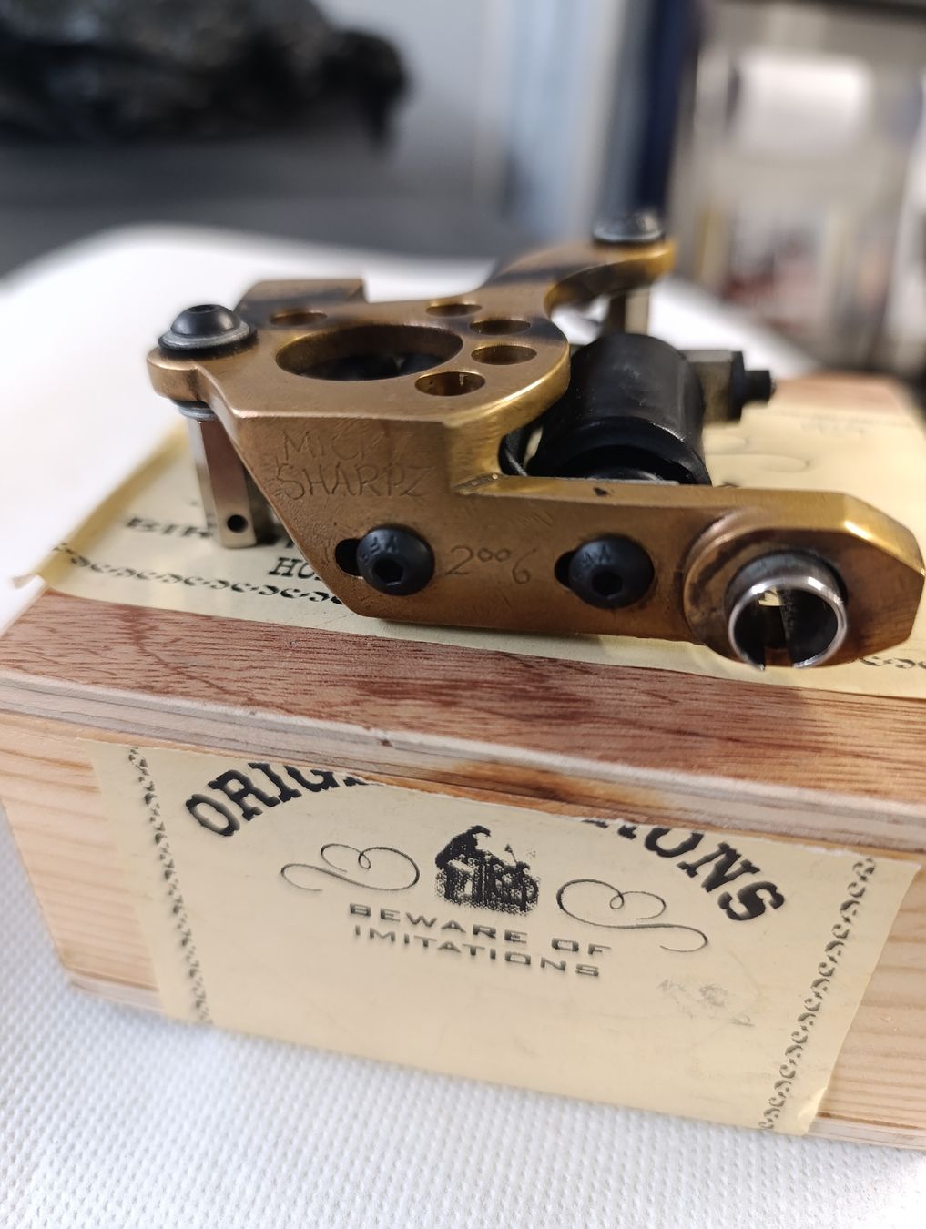 Tutti gli attrezzi: Tattoo Machine Collector Micky Sharpz 2006 Limited Edition – Usato da Avry-sur-Matran venduto da dav_nm5p 3