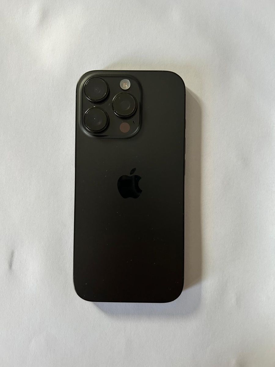 Apple Telefoni cellulari / Smartphones: iPhone 16 Pro 128 gb – Usato da Bioggio venduto da man_nmm7 2