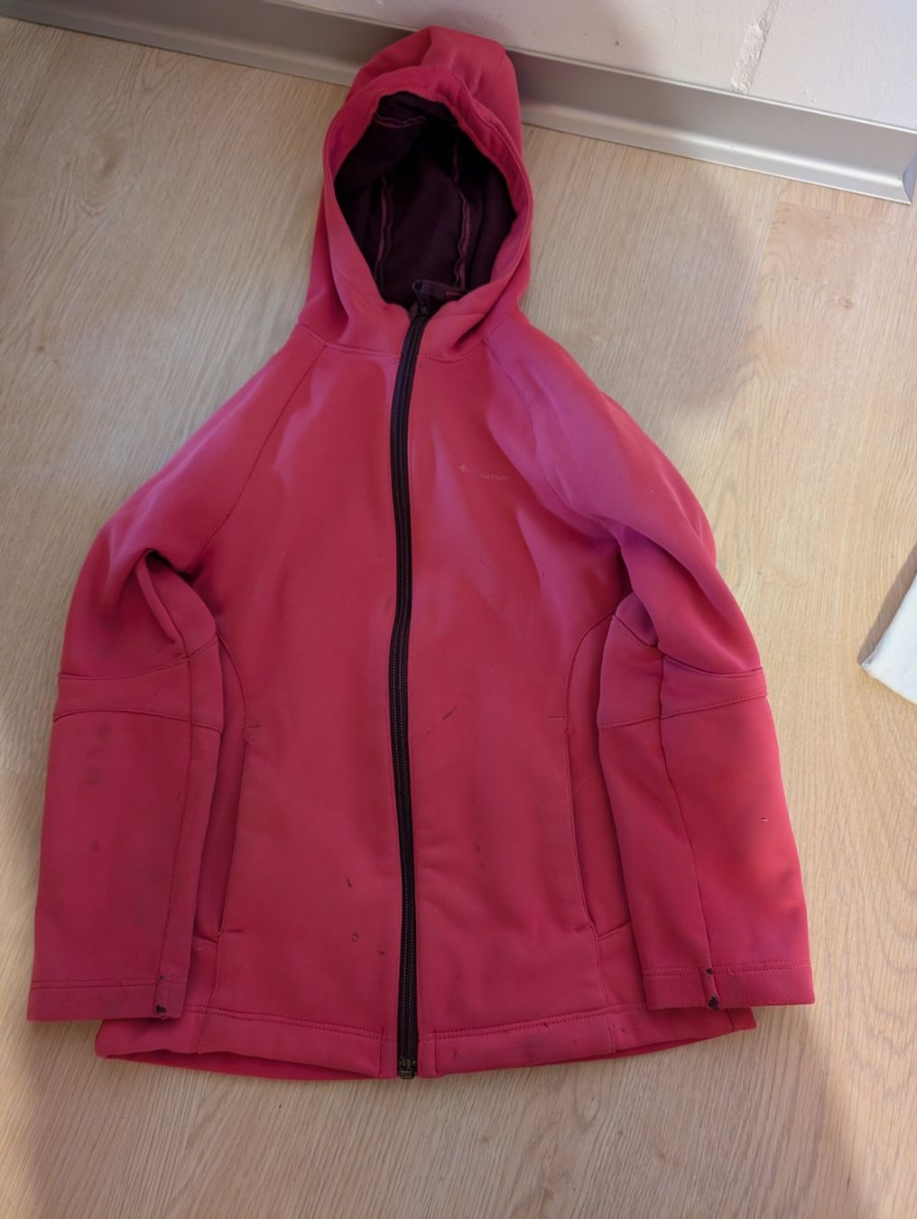 Giacche & Cappotti: Softshell Jacke 116/122 – Usato da Nods venduto da BieneS