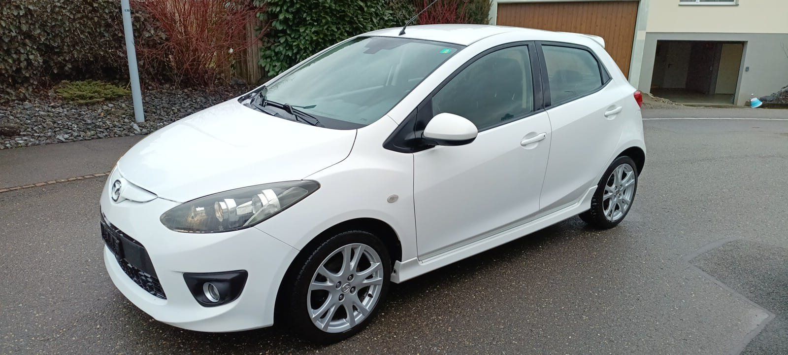 Mazda Autos: Mazda 2 1.5 Sport – D'occasion à Oberkulm par FairTreasures 3