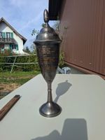 Wanderpokal Metall mit Gravur 1972 bis 1974 gebraucht