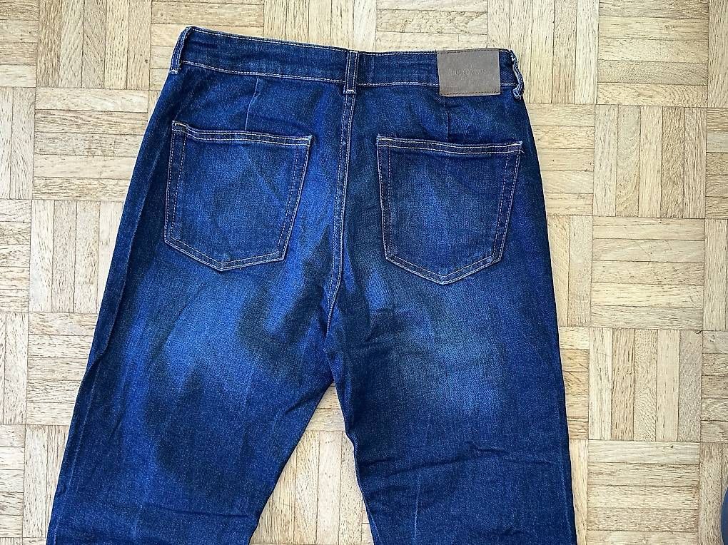 Jeans: Flare Jeans Gr.38 mit Stretchanteil – Usato da Stäfa venduto da DearDarling 2