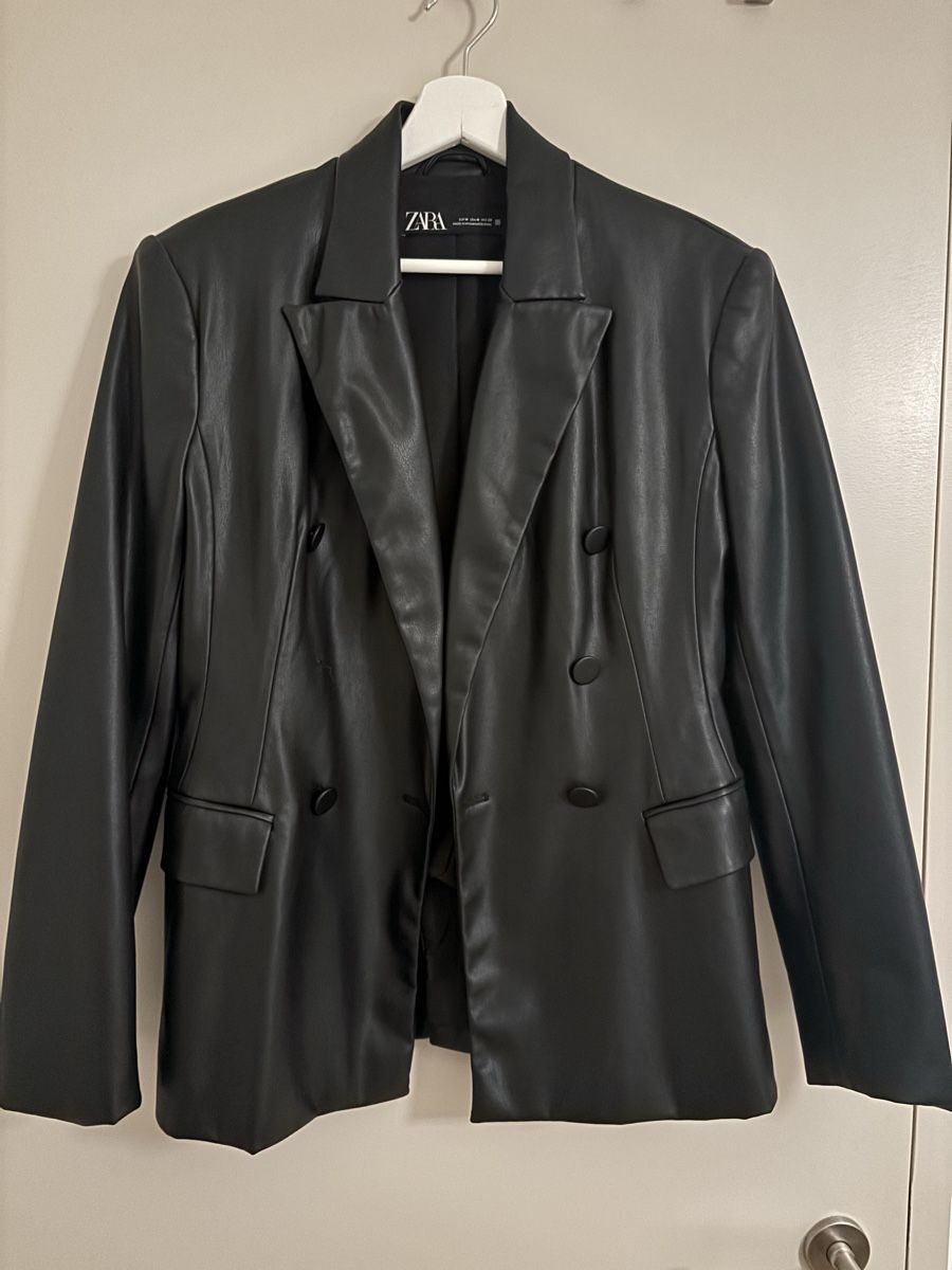 Zara Jacken: Zara Blazer in Lederoptik, Schwarz, Grösse M – Neu (gemäss Beschreibung) aus Arbon von Viktoriaa