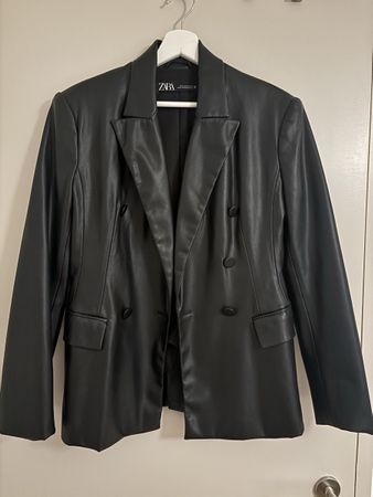 Zara Blazer in Lederoptik, Schwarz, Grösse M