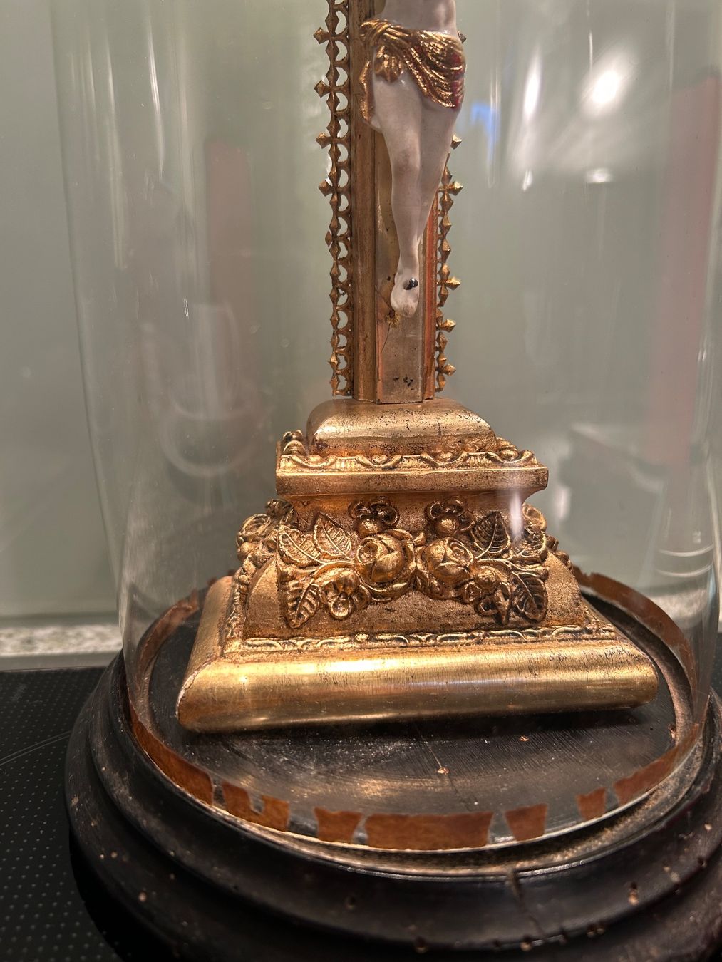 Statuette: Jesus Kruzifix – Usato da Arlesheim venduto da Brienz30 3