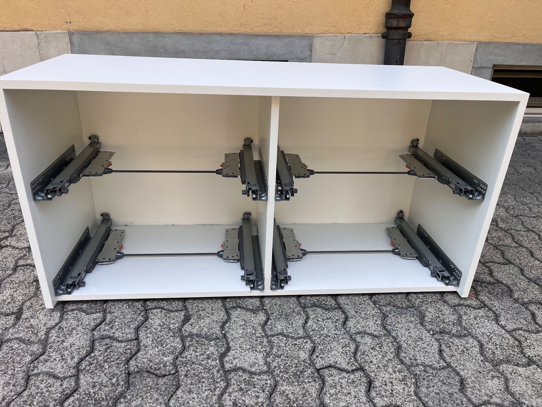 Kommoden: Schubladenmöbel/Sideboard – Gebraucht aus Zürich von sale.studio 2