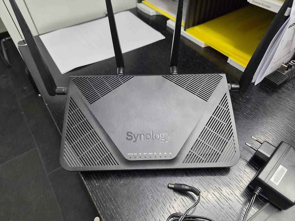 Synology Modems & Router: Synology Router RT2600ac – Gebraucht aus Emmen von Big-Bigler