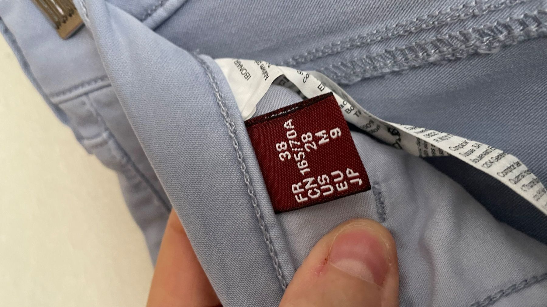 Comptoir des Cotonniers Hosen: Comptoir des Cotonniers Hose, hellblau, Grösse 38 – Gebraucht aus Hünenberg See von ECLB 4
