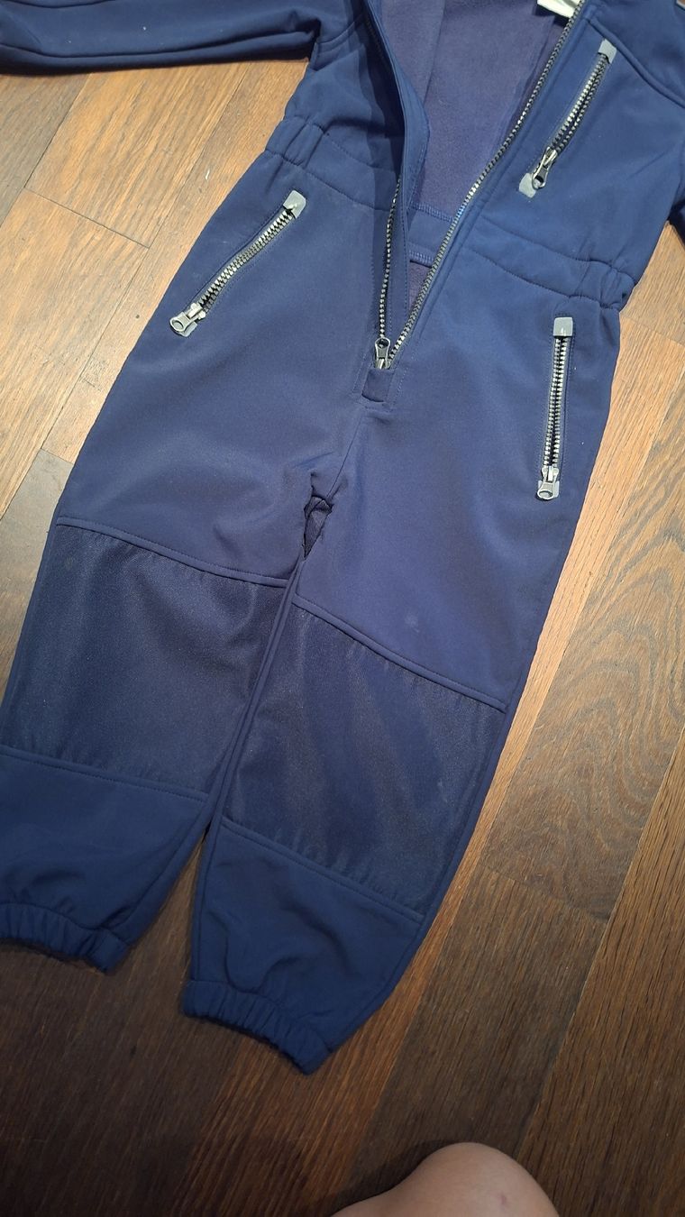 Killtec Completi: Softshell Overall Killtec Grösse 98/104 sehr gut erhalten – Usato da Zürich venduto da AleksandraS 3