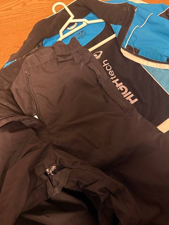 Sci: Ensemble Ski Femme PowerZone – Usato da Mont-sur-Lausanne venduto da ani_xh5c 4