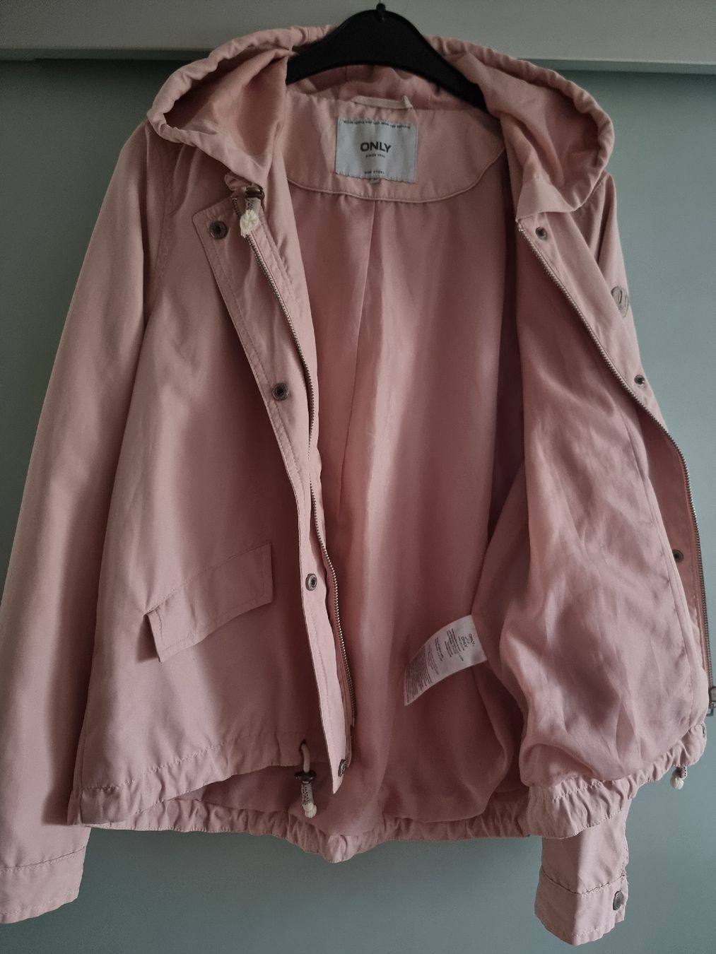 Only Giacche: ONLY Übergangsjacke Hell rosa Gr. M Frühling – Usato da Neuenhof venduto da tap_mxt6 3
