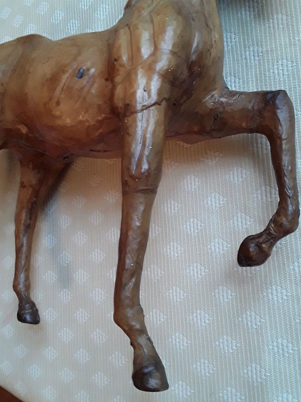 Statuette: Grosse Pferdefigur Antik Leder – Usato da Zürich venduto da helsan 8