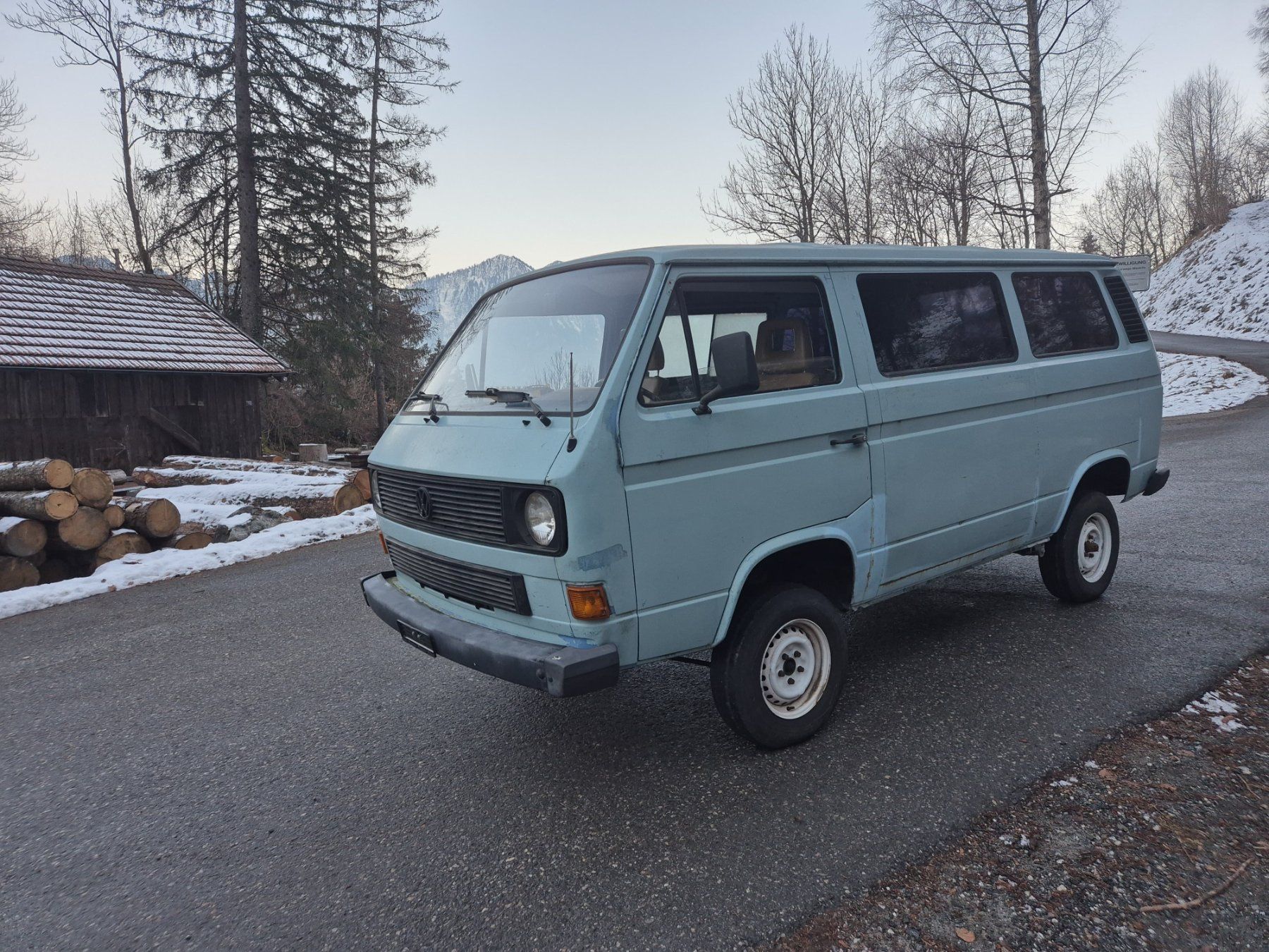 VW Véhicules utilitaires: VW Typ2 T3 Syncro – D'occasion à Zizers par Stefan_Aerox