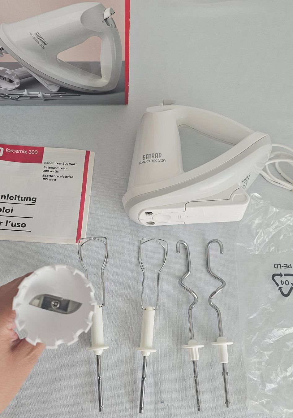 Elettrodomestici da cucina: *SATRAP* Handmixer forcemix 300 – Usato da Bronschhofen venduto da Xena37 2