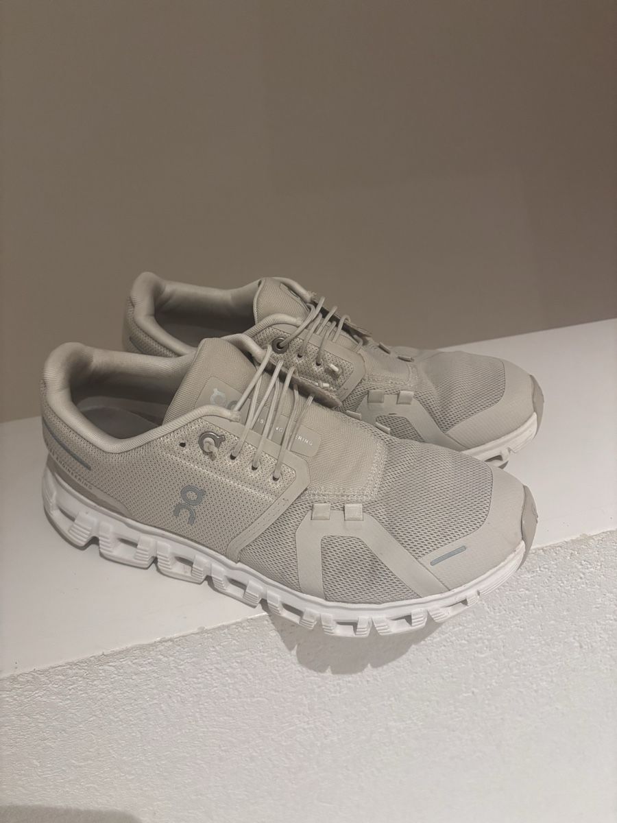 On Scarpe da donna: On Running Cloud Schuhe beige Grösse 39 – Usato da Stettfurt venduto da rebella