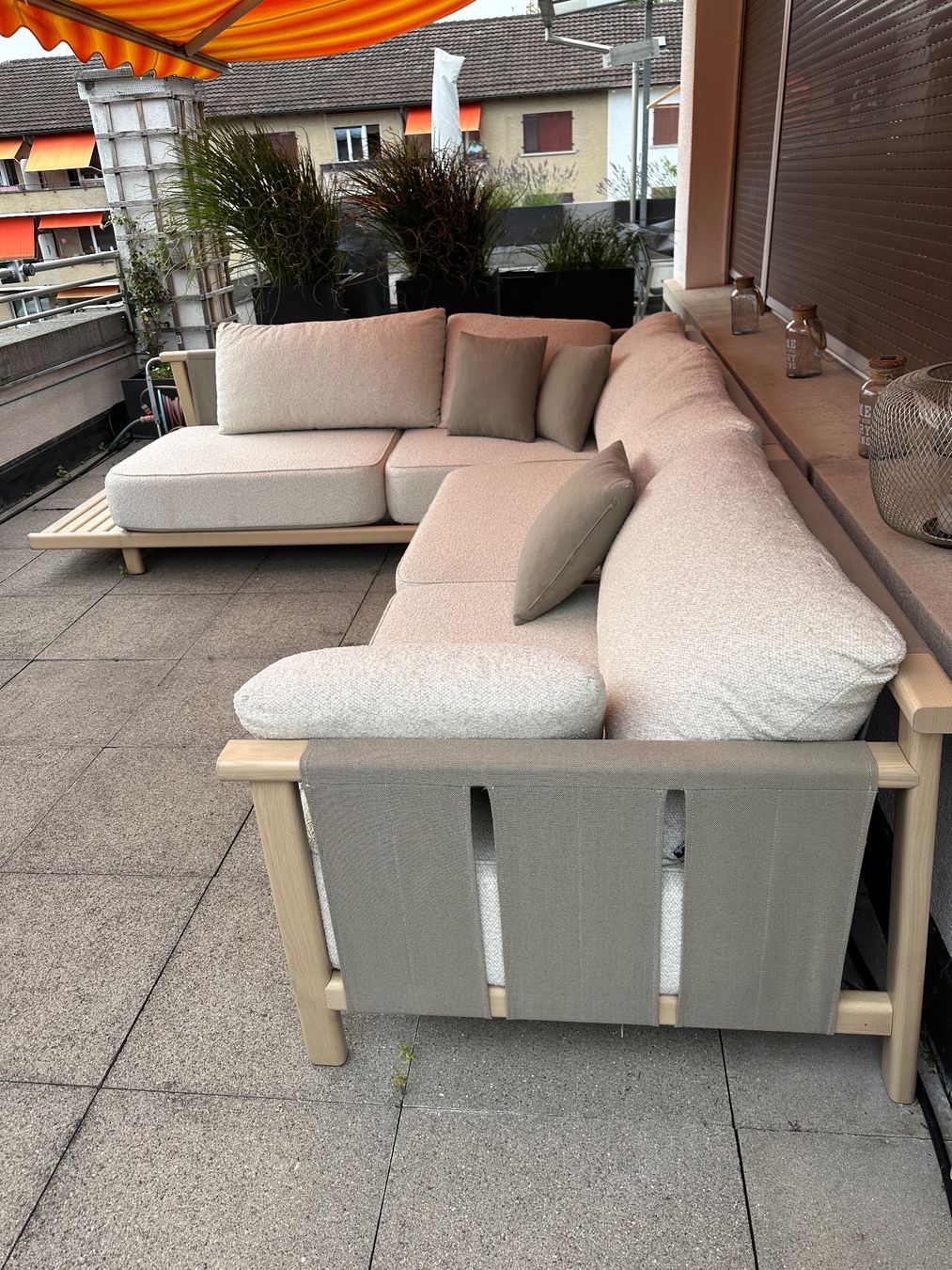 Sofas: Wunderschöne kuschelige Gartenlounge – D'occasion à Zürich par Gehoef