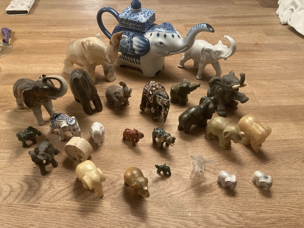 Figuren: Elefanten Sammlung – Neu (gemäss Beschreibung) aus Staad SG von gab_7dr9