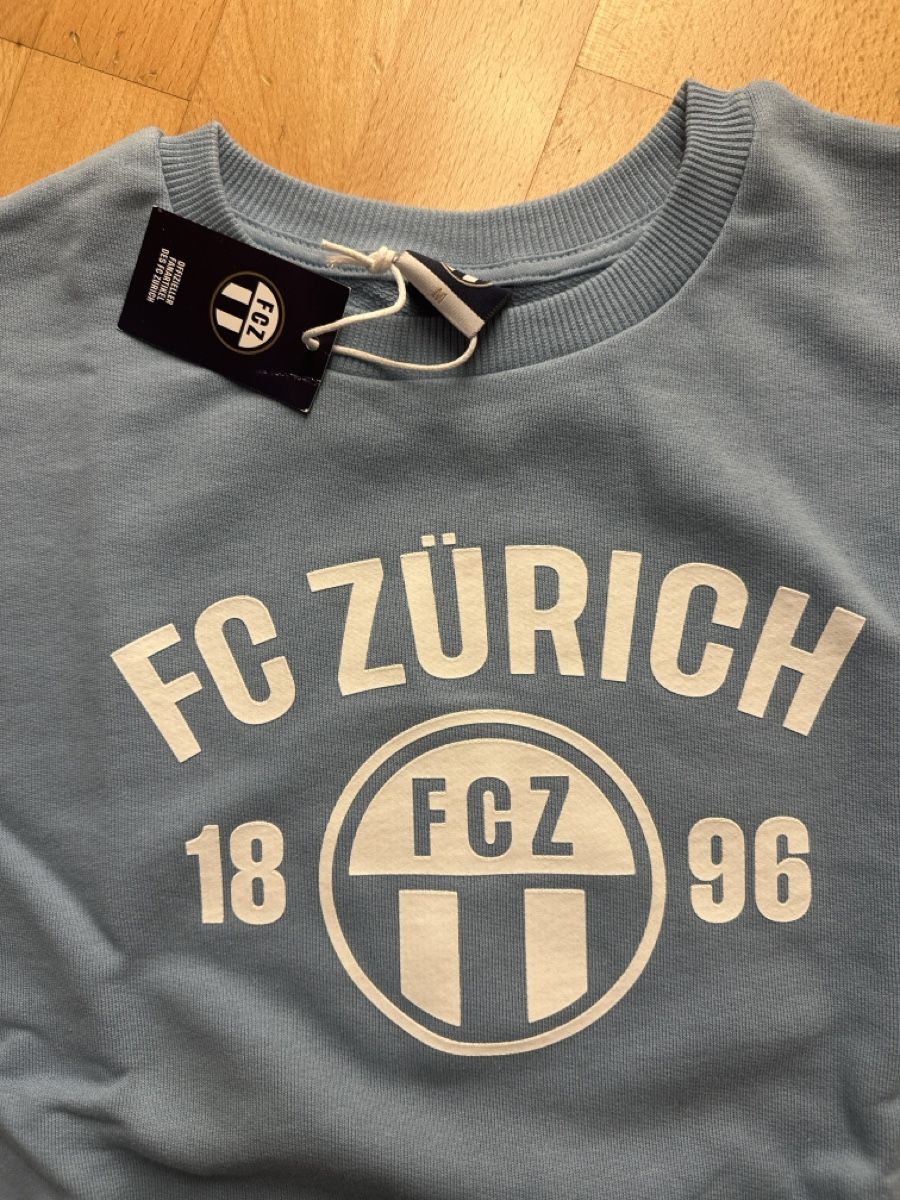 FCZ Pullover & Sweatshirts: FC Zürich Pullover Hellblau - Neu mit Etikett, Grösse M! – Neu (gemäss Beschreibung) aus Horgen von Ddega 1