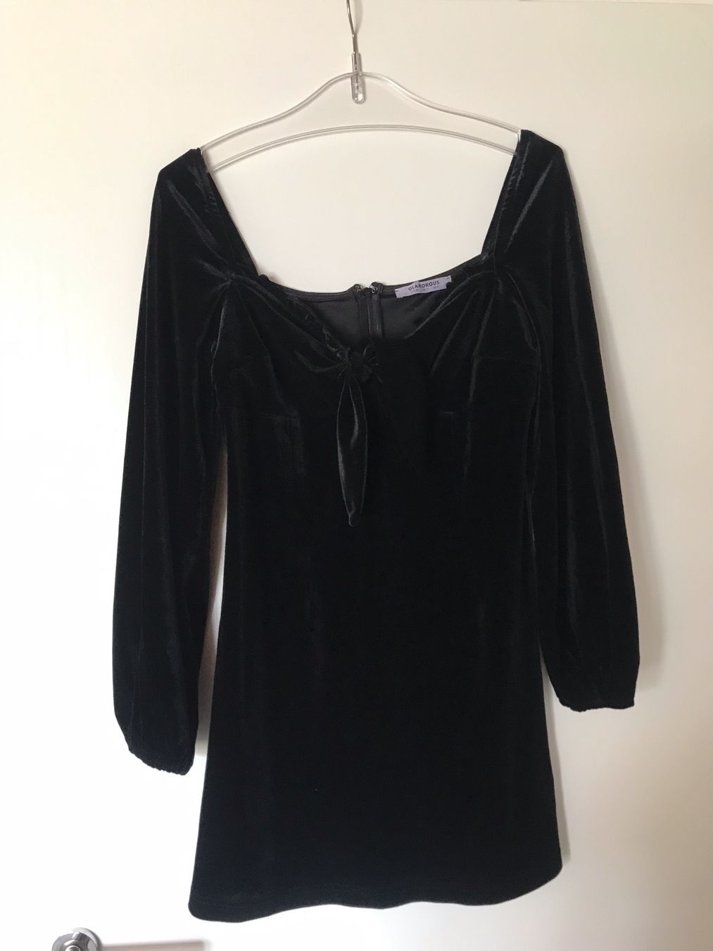 Vestiti: Witchy autumn schwarzes Samtkleid Grösse 40 – Usato da Embrach venduto da Viviane_1402