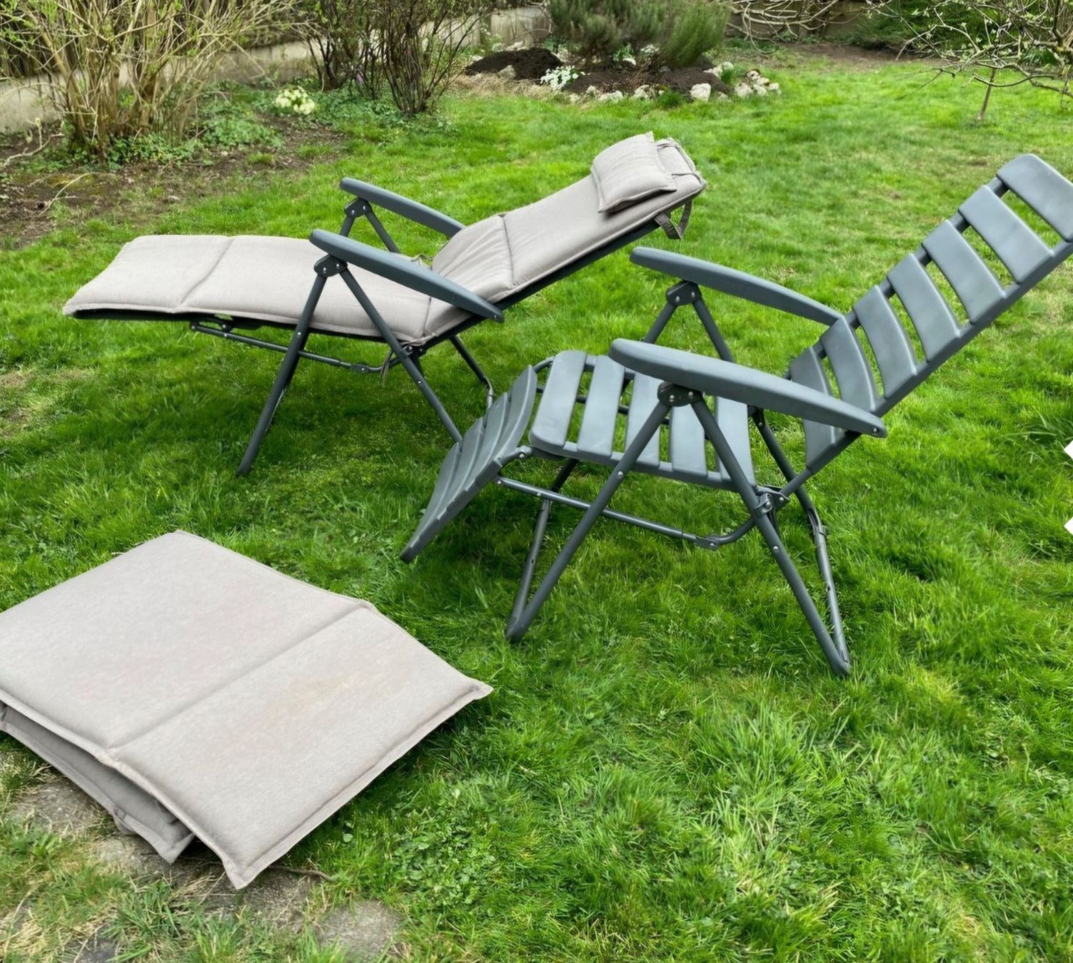 Sedie: 2 x Gartenstühle – Usato da Hasle LU venduto da ...EB80... 1