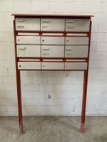 Schöner 6-er  Briefkasten / Briefkastenanlage mit Schlüsseln