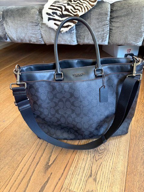 Coach Borse da donna: Schwarzes Coach Signature Canvas – Usato da Kreuzlingen venduto da kraemer84 2