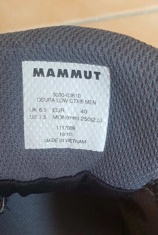 Mammut Scarpe da uomo: Chaussures Mammut 40 – Usato da Chatelaine venduto da Madame-lol 5