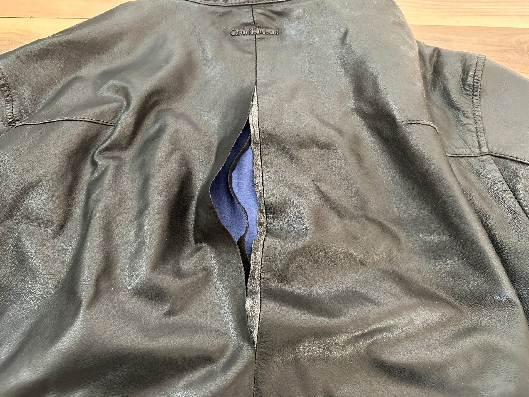 Calvin Klein Jacken: Lederjacke XXL von Calvin Klien – Defekt aus Zizers von Fripli 4