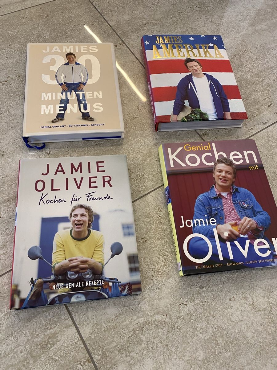 Libri: Jamie Oliver Koch Bücher – Usato da Birrwil venduto da Bendegriz 1