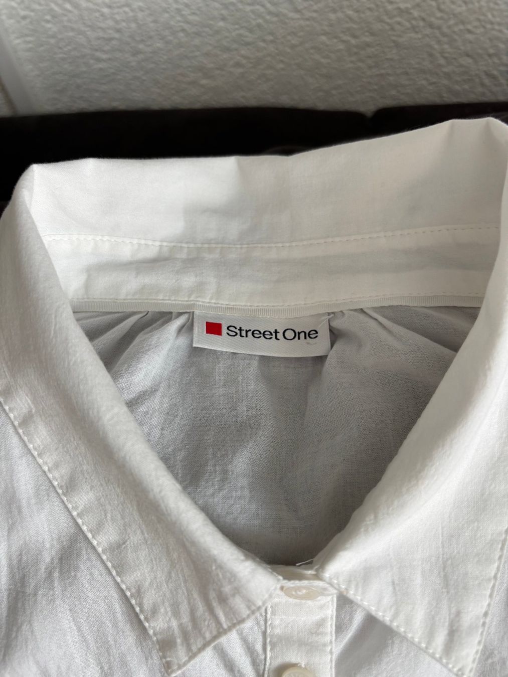 Chemisiers: STREET ONE Bluse neuwertig – Neuf (Voir description) à Merishausen par yourdream 5