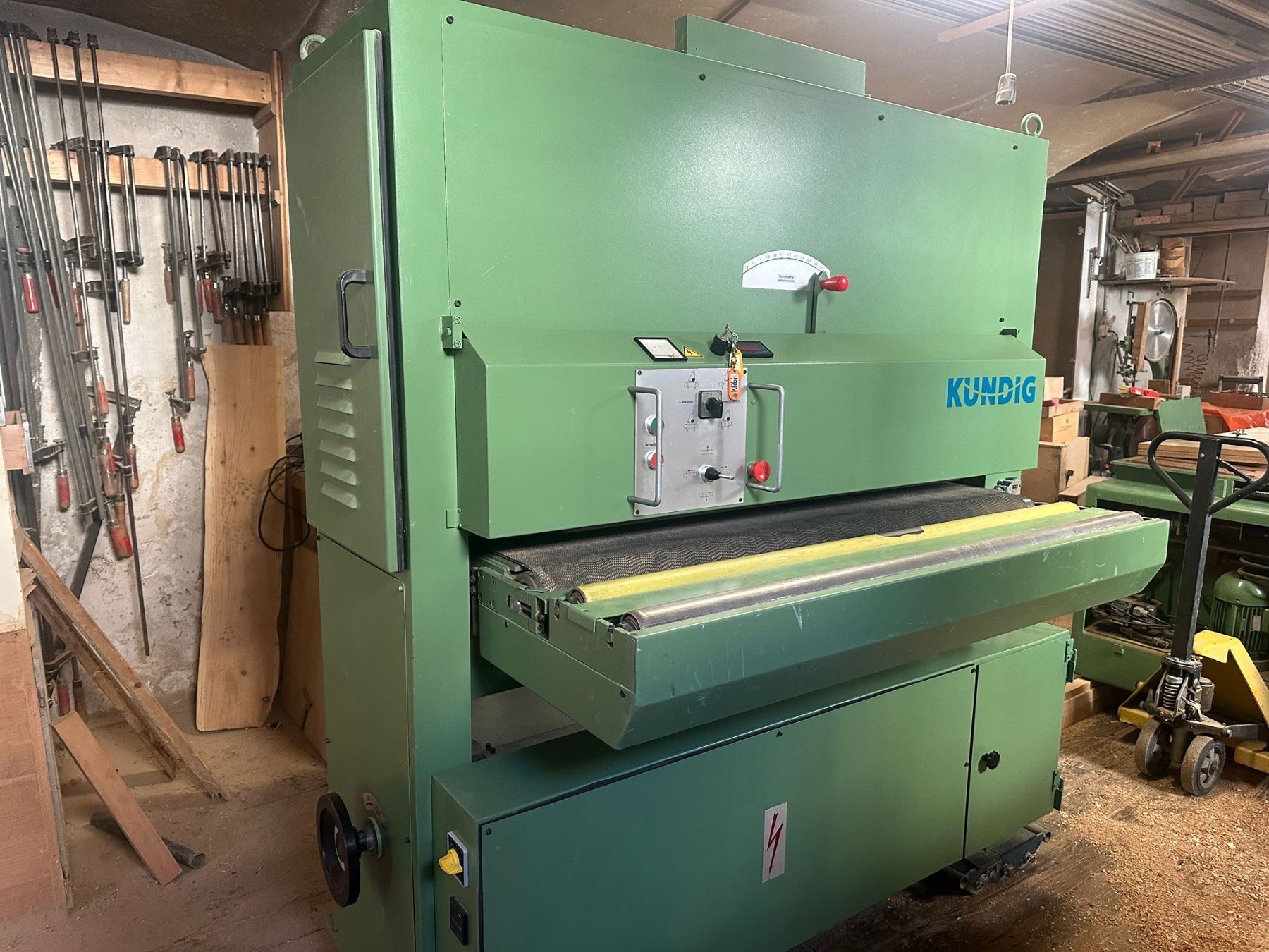 Aiguiseuses & polisseuses: Breitbandschleifmachine Kündig – D'occasion à Volketswil par ars_sjh2 5