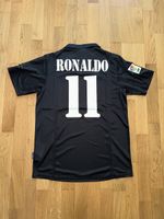 Real Madrid away Trikot 02/03, Ronaldo #11