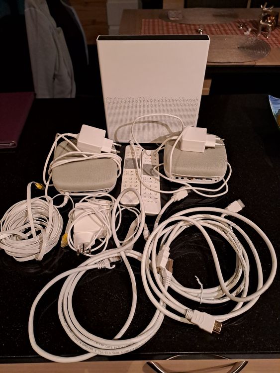 1 Stück Modem+ 2 Stück Boxen div. Kabel Kaufen auf