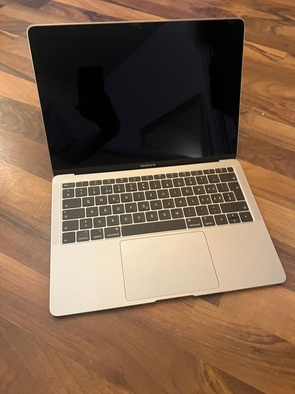 Apple Portables: Apple MacBook Air 13'' Space Grau – D'occasion à Härkingen par fabienne.s02