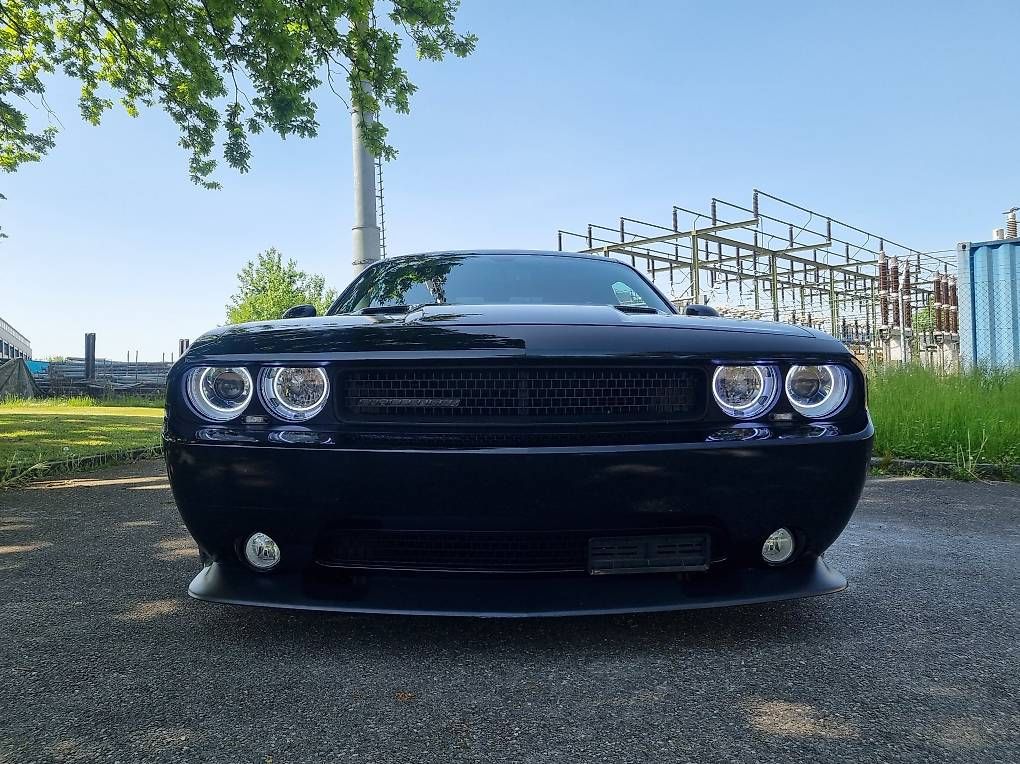 Dodge Automobili: Dodge Challenger SRT8 6.4L !!Handschalter!! – Usato da Nürensdorf venduto da pge002 1