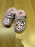 Flauschige Kinder Clogs, Lila, Grösse 22/23Neuwertig!