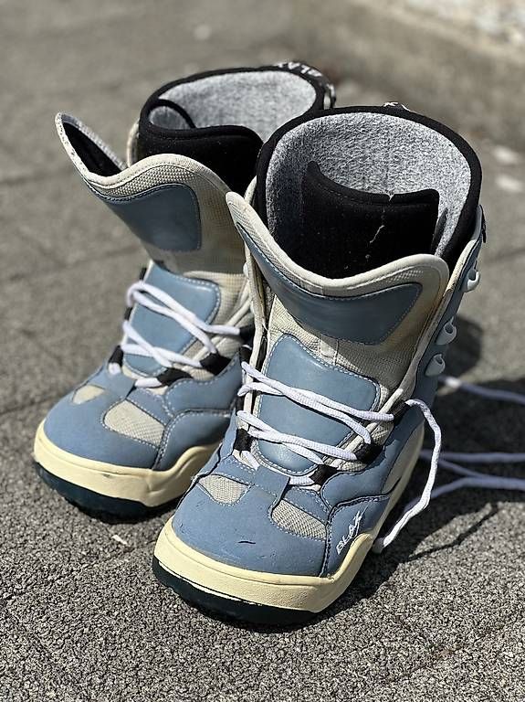 Herrenschuhe: Snowboard Schuhe Grösse USA 6.5 – Gebraucht aus St. Erhard von dag_y7kx