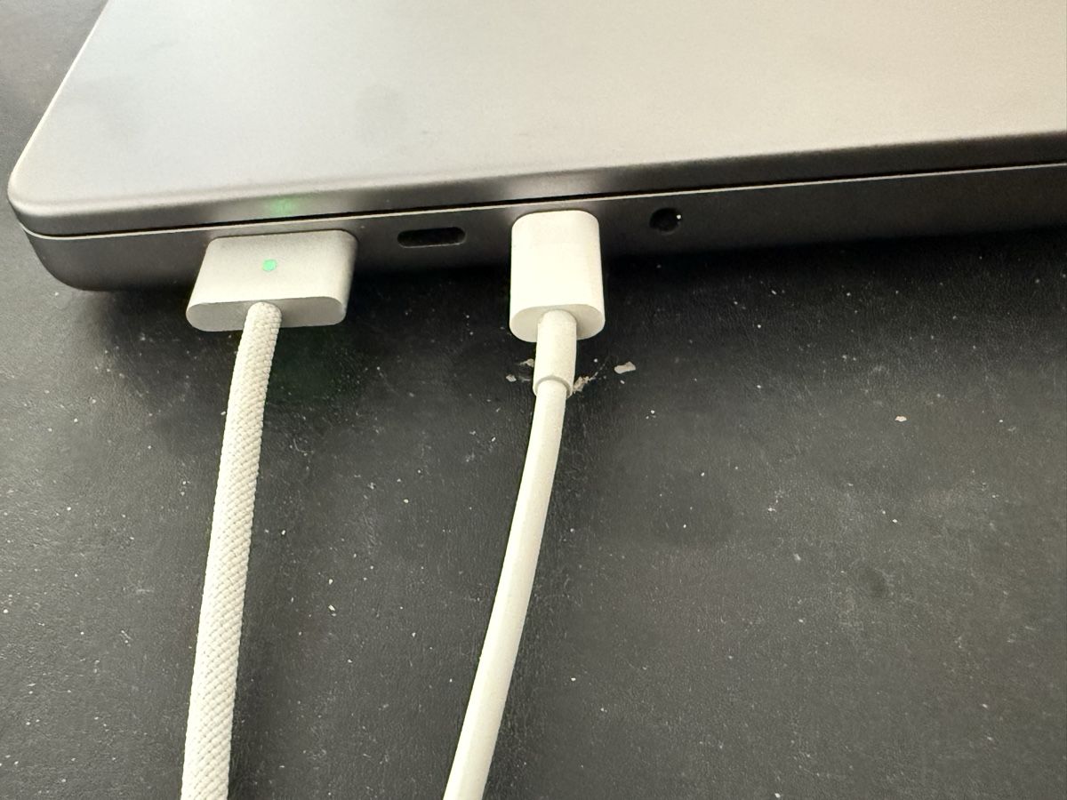 Apple Notebook: MacBook Pro 16 pouces 16Go 512Go SSD 2021 – Nuovo (secondo la descrizione) da Neyruz FR venduto da dom1964 3