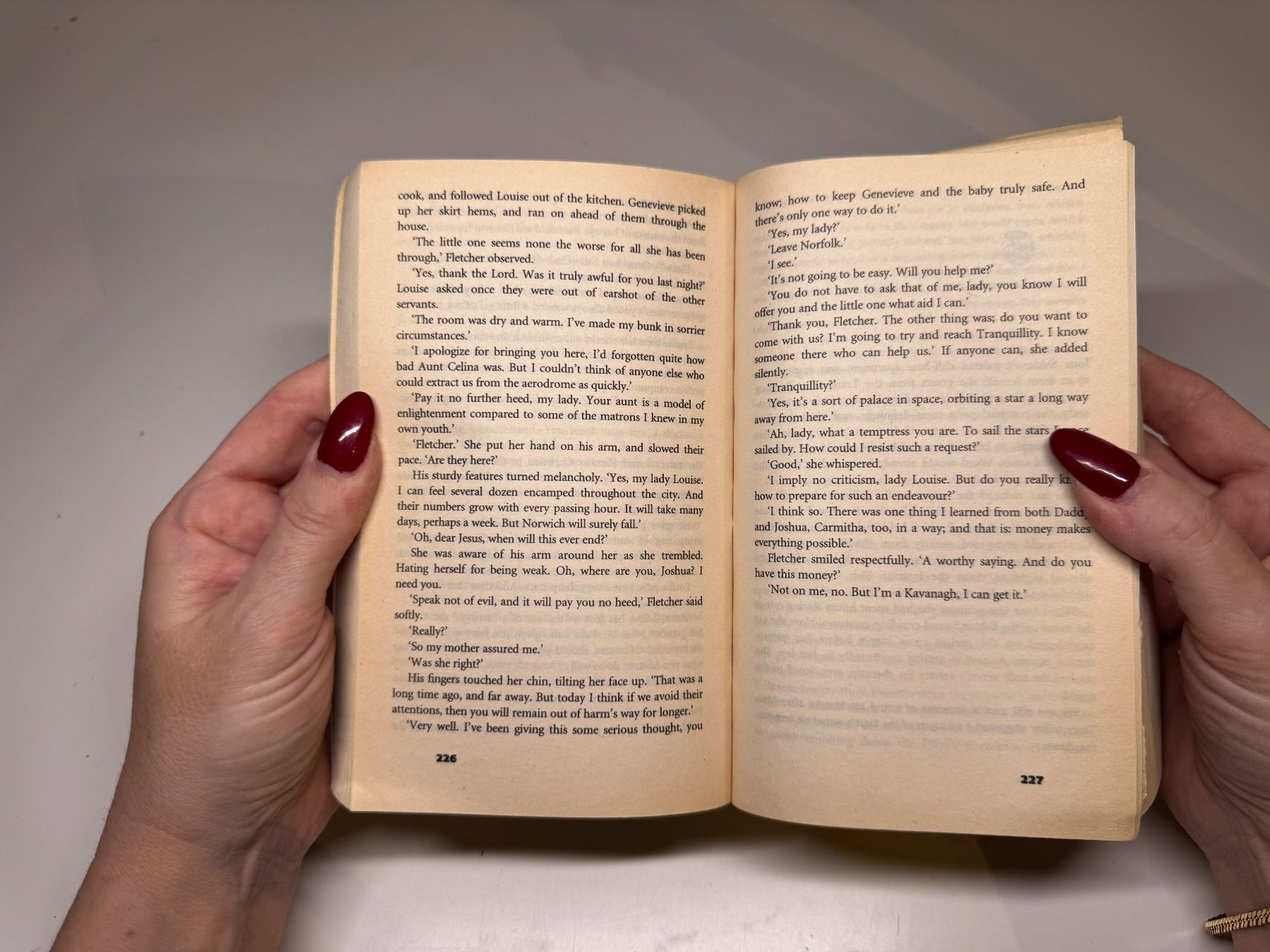 Libri: NOVEL: Peter Hamilton, The Neutronium Alchemist – Usato da Grosswangen venduto da English_books 4
